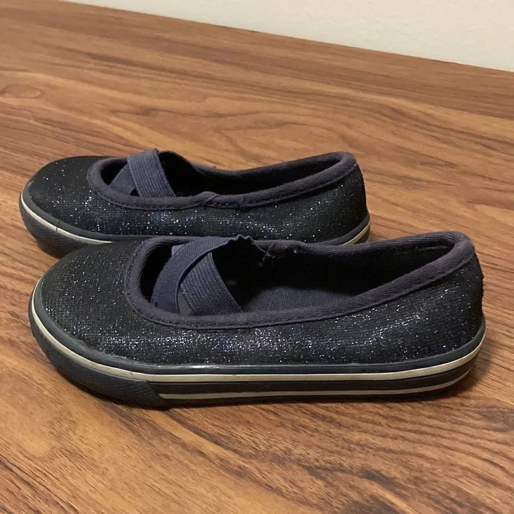 Children’s Place Navy Glitter Slip on Shoe. Toddler size 8.